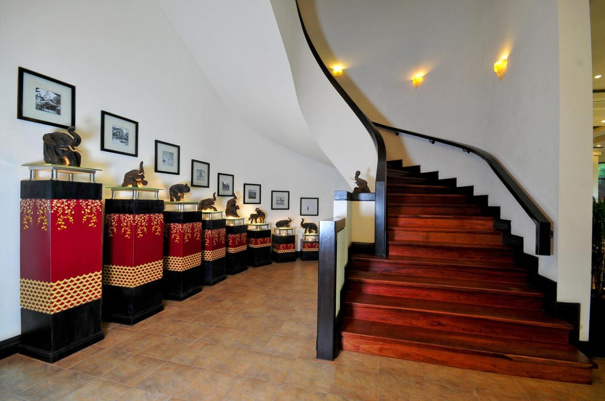 Tara Angkor Hotel Siem Reap Extérieur photo